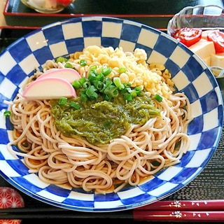 冷やしたぬきめかぶ蕎麦